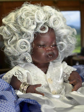 Load image into Gallery viewer, Francisca ,Madre Agua ,Muñeca Espiritual