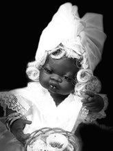 Load image into Gallery viewer, Francisca ,Madre Agua ,Muñeca Espiritual