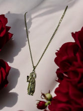 Load image into Gallery viewer, Cadena con Dije Santa Barbara,stainless steel/Baño Oro