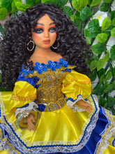 Load image into Gallery viewer, Gipsy doll,Gitana/Muñeca Mediana ,Las Dos Aguas