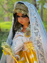 Load image into Gallery viewer, Gipsy doll,Gitana/Muñeca Mediana