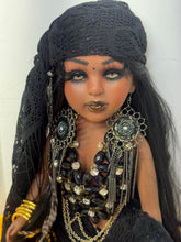 Load image into Gallery viewer, Gipsy doll/Muñeca Mediana /Gitana Bruja Hechicera