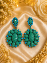 Load image into Gallery viewer, Set de Aretes  /Zarcillos /para muñeca/Estilo Gitana )
