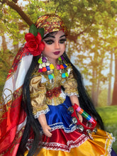 Load image into Gallery viewer, Gipsy doll,Muñeca Gitana ,Muñeca Espiritual