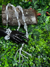 Load image into Gallery viewer, Set  ,Collar con Ilde  para Obatala/Precio Especial