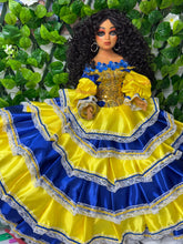 Load image into Gallery viewer, Gipsy doll,Gitana/Muñeca Mediana ,Las Dos Aguas