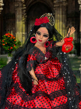 Load image into Gallery viewer, Gipsy ,doll,Gitana ,española ,Flamenco