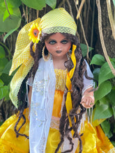 Load image into Gallery viewer, Oshun doll,Mamashola,Muñeca Espiritual